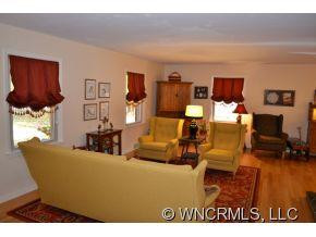 144 Auburn Road - Photo 3