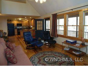 8 Shadow Brook Drive - Photo 2