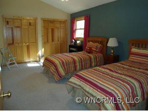 8 Shadow Brook Drive - Photo 7