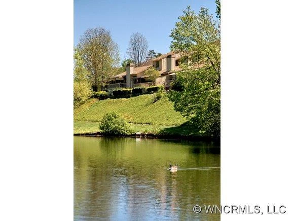 131 Cloverleaf Lane