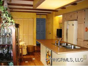 131 Cloverleaf Lane - Photo 4
