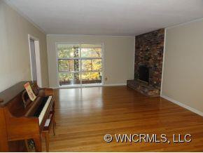 11 MANN ROAD - Photo 4