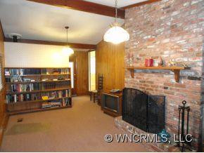11 MANN ROAD - Photo 8