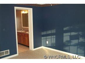 19 Standhill Drive - Photo 8