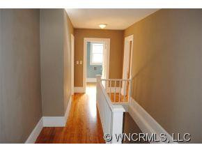24 Spruce Street - Photo 4