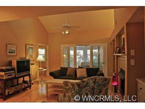 7 Laurel Place Drive - Photo 2