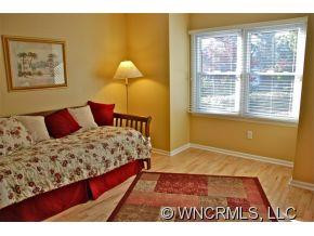 7 Laurel Place Drive - Photo 13