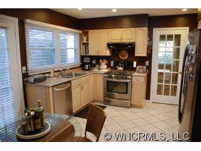 7 Laurel Place Drive - Photo 3