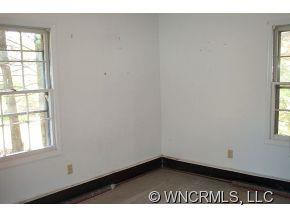 15 Fieldcrest Dr - Photo 12