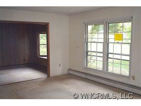 15 Fieldcrest Dr - Photo 4