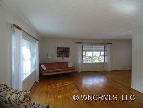 20 Peachtree Lane - Photo 4