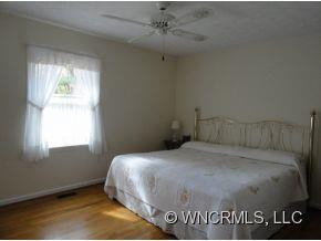 20 Peachtree Lane - Photo 10