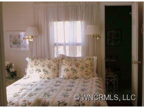 2705 Leicester Highway - Photo 4