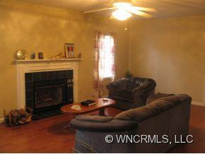 7 Sweetbriar Ct. - Photo 4