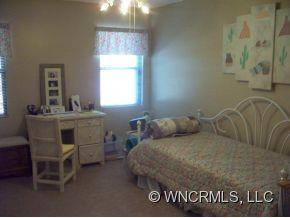 906 Abbey Circle - Photo 10