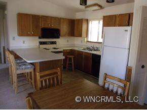 36 CLARIDGE DRIVE - Photo 3