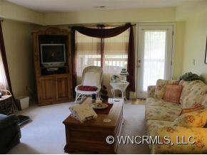 410 Carlyle Way - Photo 6