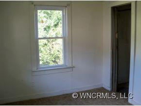 19 W Chapel Circle - Photo 7