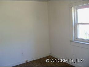 19 W Chapel Circle - Photo 8