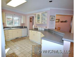 5 Squirrel Trail Court - Photo 4