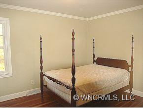 104 UNDERHILL RD - Photo 11