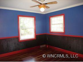 104 UNDERHILL RD - Photo 10