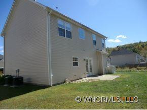 104 Woodfern - Photo 3