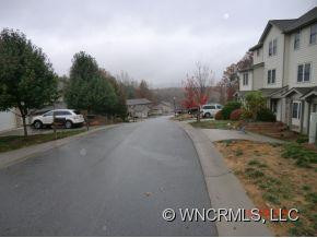 35 Aberdeen Dr - Photo 3