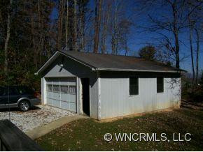 251 Laurelwood Lane - Photo 6