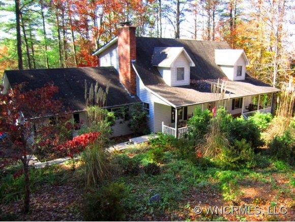 10 Forest Ridge Lane