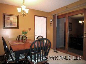 10 Forest Ridge Lane - Photo 4