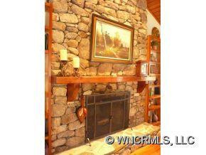101 Pheasant Run - Photo 5