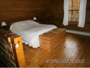 77 Emerald Lane - Photo 6