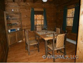 77 Emerald Lane - Photo 8