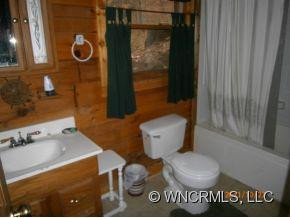 77 Emerald Lane - Photo 9