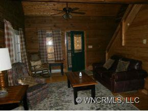 77 Emerald Lane - Photo 10