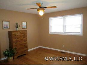 134 Underhill Road - Photo 10