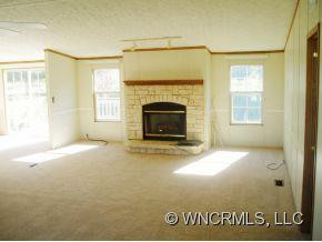 70 Lamonda Drive - Photo 3