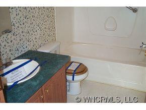 212 Whitaker Road - Photo 10
