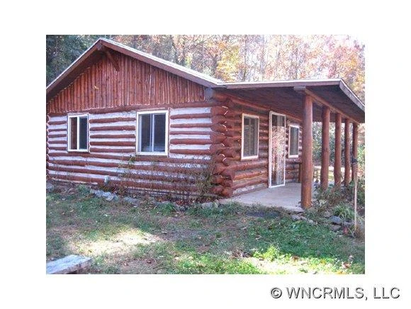 555 Laural Valley Drive