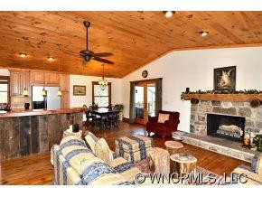 758 Red Maple Drive - Photo 4