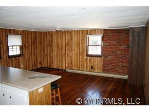 110 Morgan Street - Photo 3