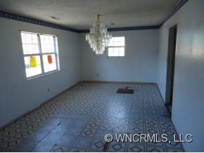 12 W Lincoln Ave - Photo 4