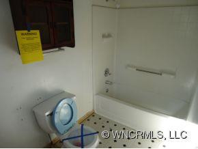 12 W Lincoln Ave - Photo 9