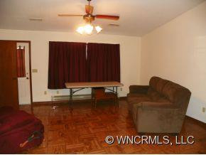 128 CLEARWATER DRIVE - Photo 4