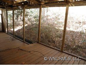1 Woodmere Lane - Photo 8