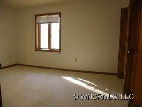 1 Woodmere Lane - Photo 9