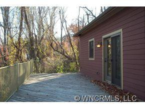 138 Riverview Dr - Photo 12