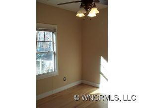 138 Riverview Dr - Photo 7