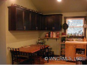 835 Secluded Valley Road - Photo 3